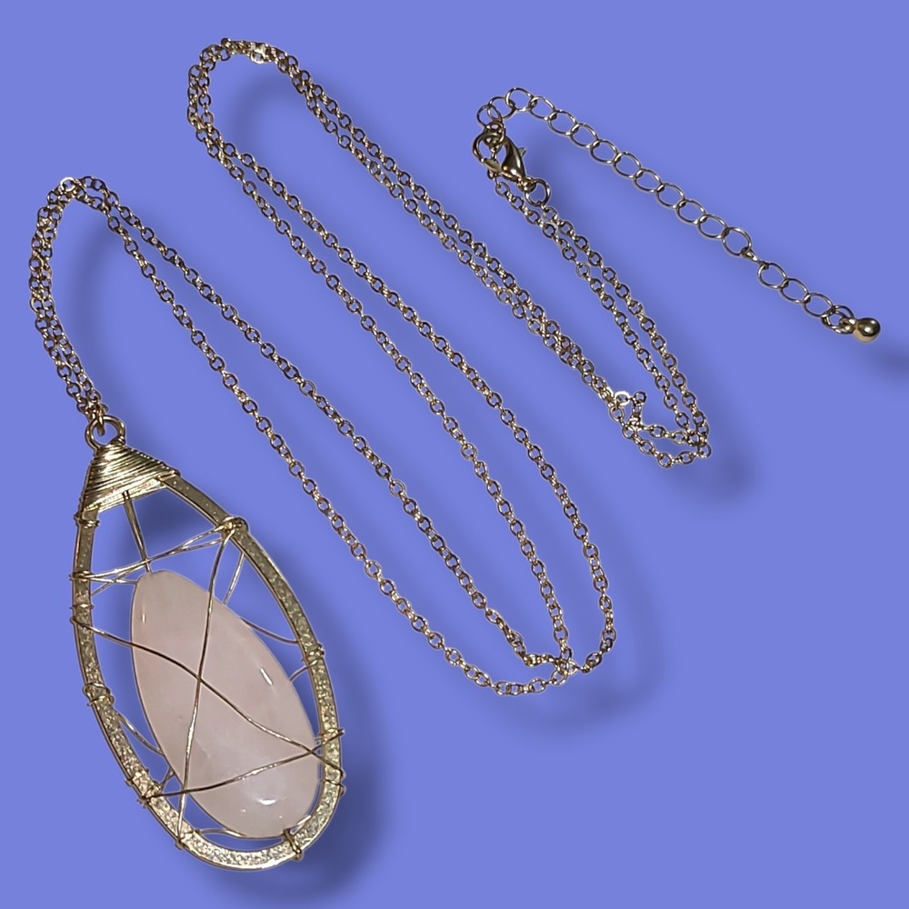 Gold‎ Tone Wire Wrapped Rose Quartz Teardrop Pendant Necklace 33"